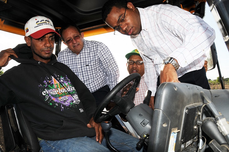 Agricultura anuncia  comienza la transformación del valle de San Juan 