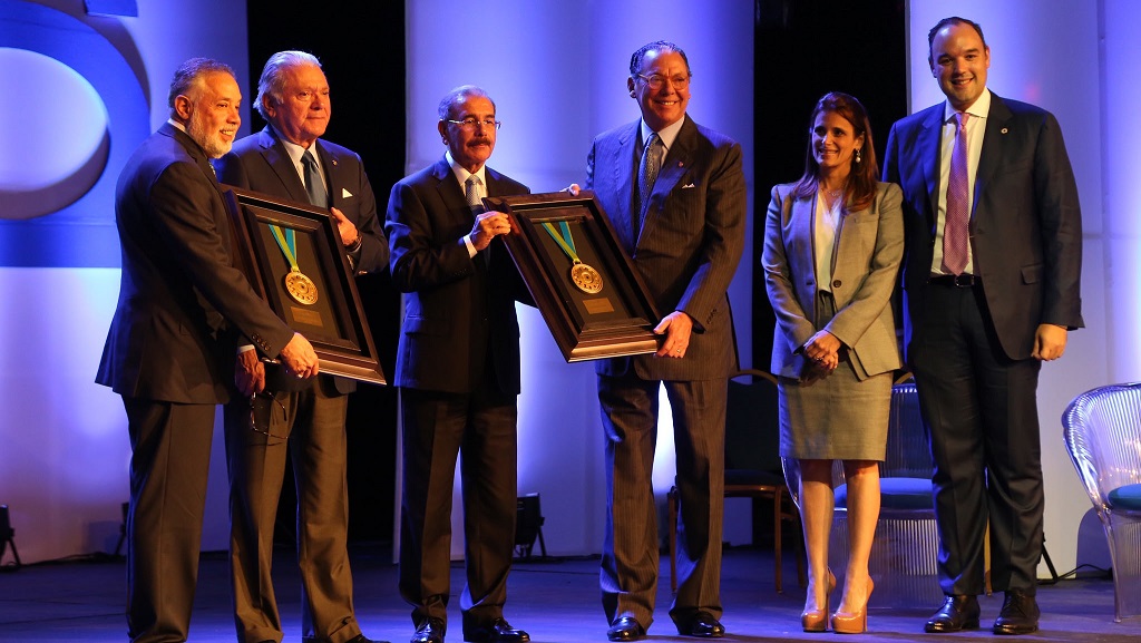 Industriales llaman a integración para que el Gobierno no lo resuelva todo