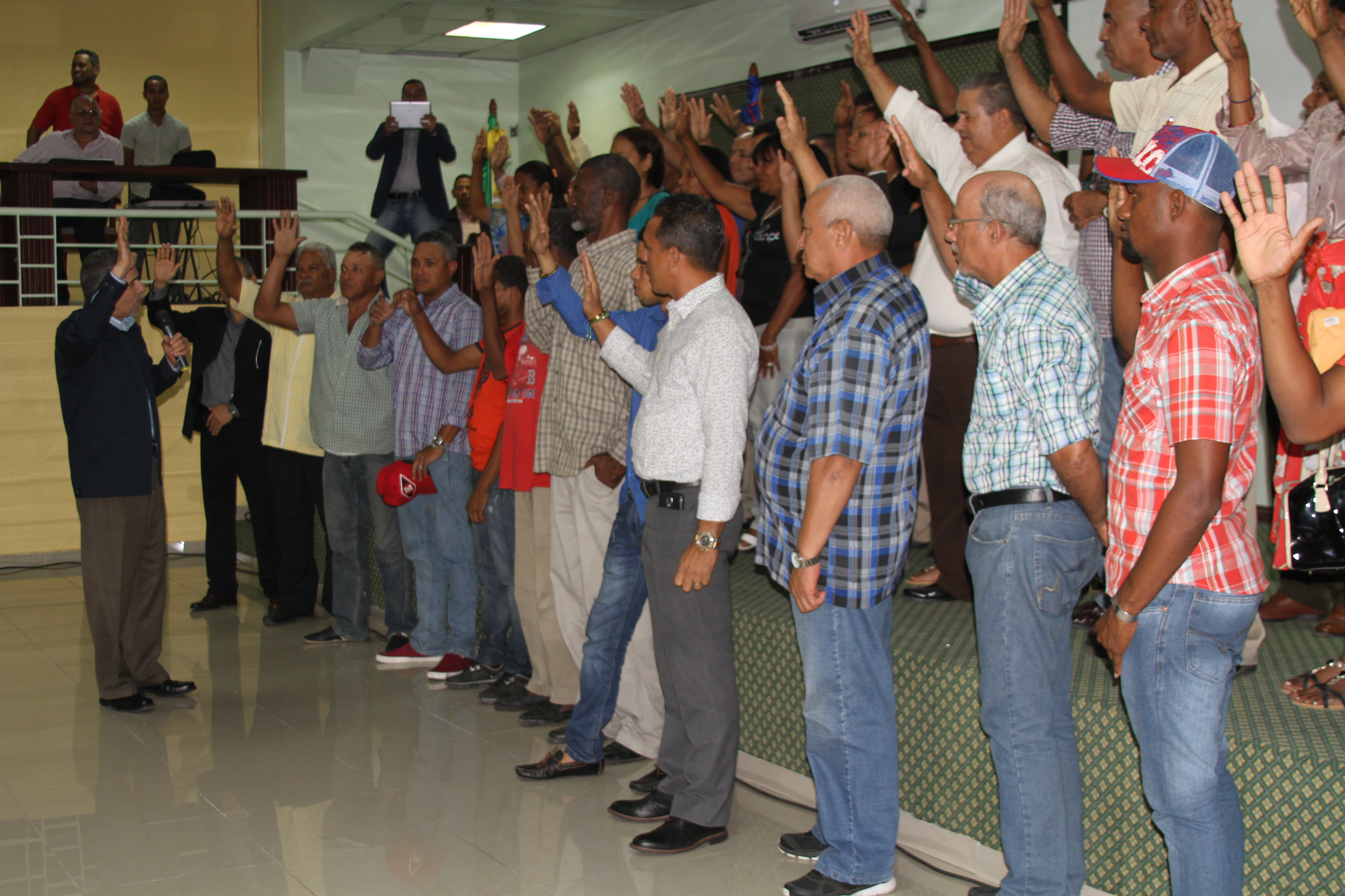 Manuel Jiménez suma fuerza por la alcaldía de Santo Domingo Este