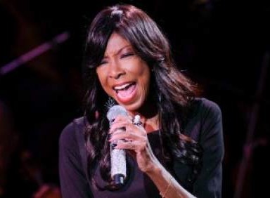 Muere Natalie Cole a los 65 años de edad