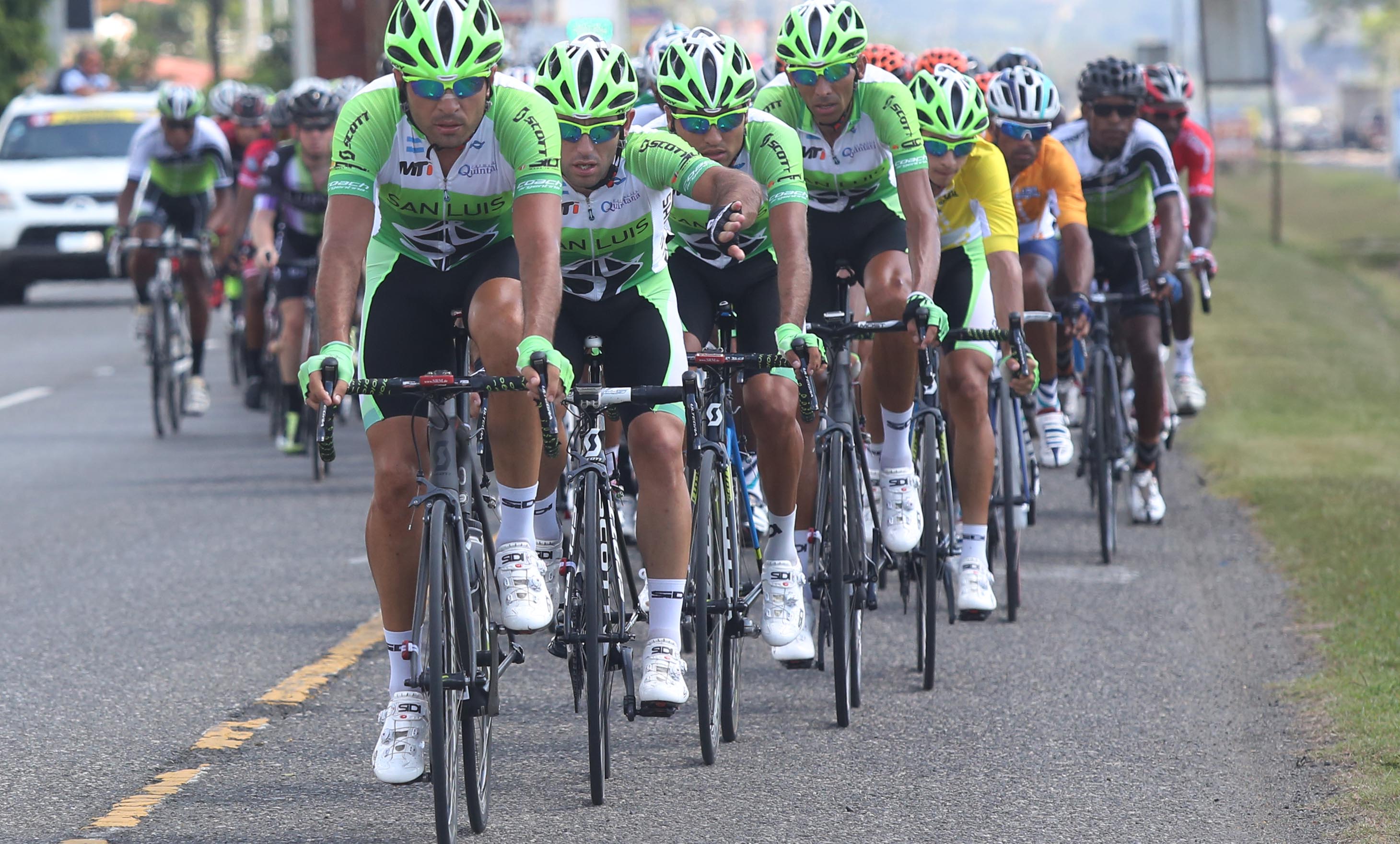 Ismael Sánchez es el nuevo líder de la Vuelta Ciclista