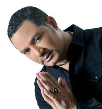 Frank Reyes vive tremendo susto en avión