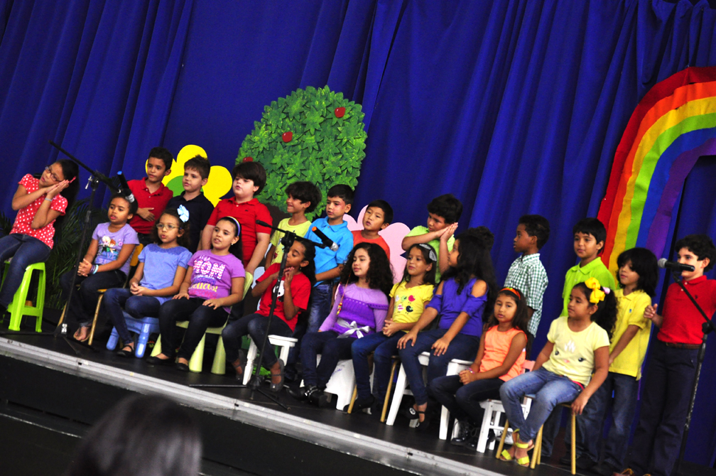 Colegio Bilingüe New Horizons celebra el Día de las madres y los padres