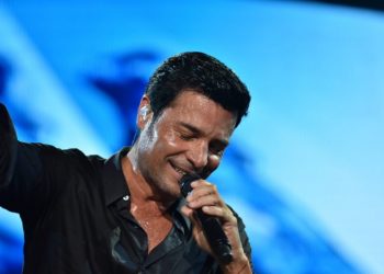 El boricua Chayanne derrite féminas en Santo Domingo