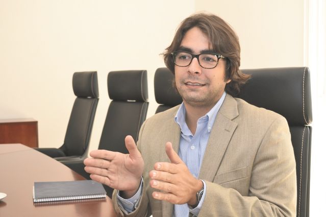 Partido de Minou busca reconocimiento mediante acción constitucional