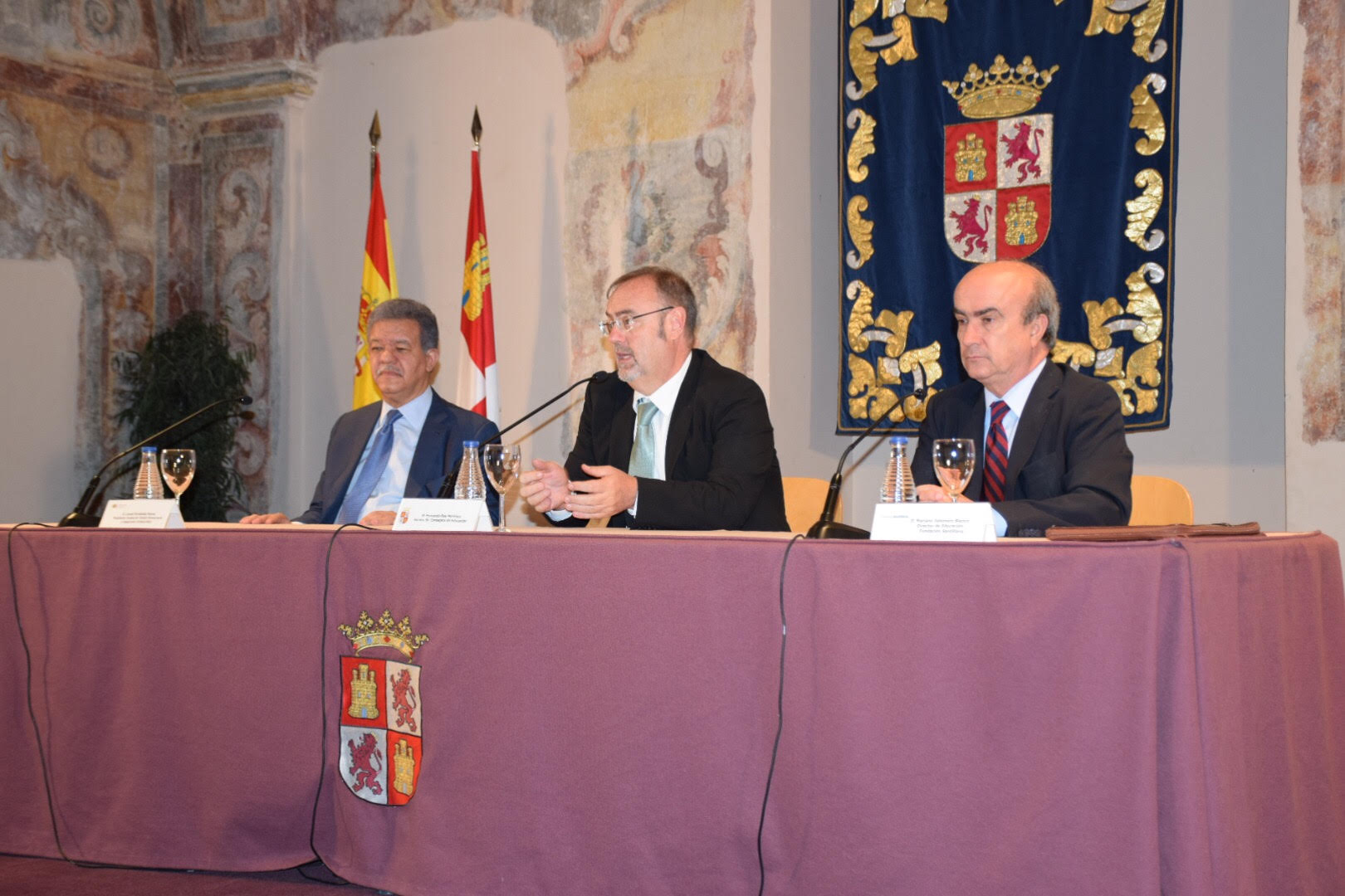 Fernández pacta compromiso de colaboración entre Funglode y varias instituciones