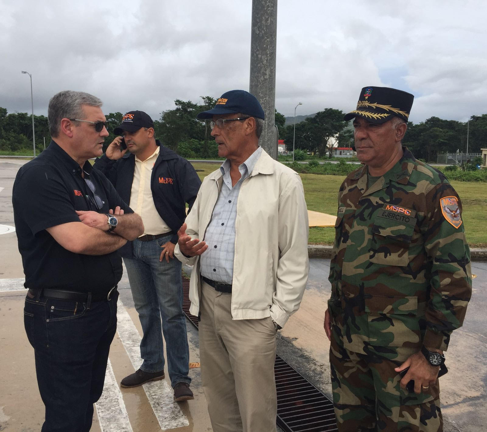 COE dispone urgente evacuación obligatoria de familias