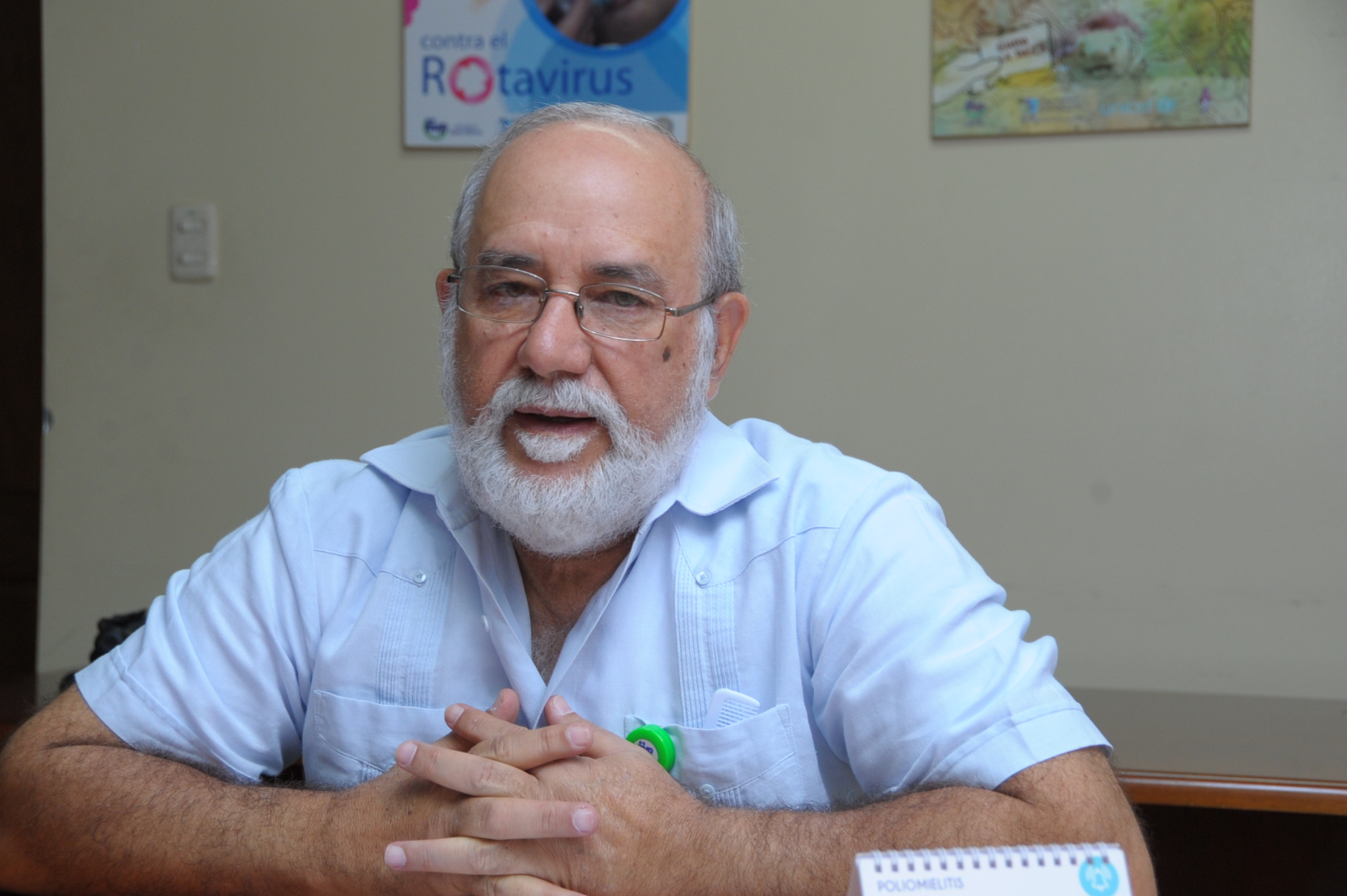 Explica ventajas esquema vacunación de niños