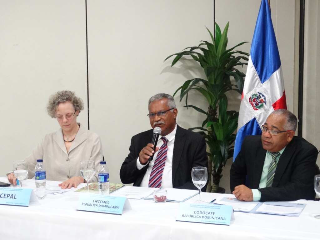 Debaten en RD sobre el cambio climático en cultivos de café