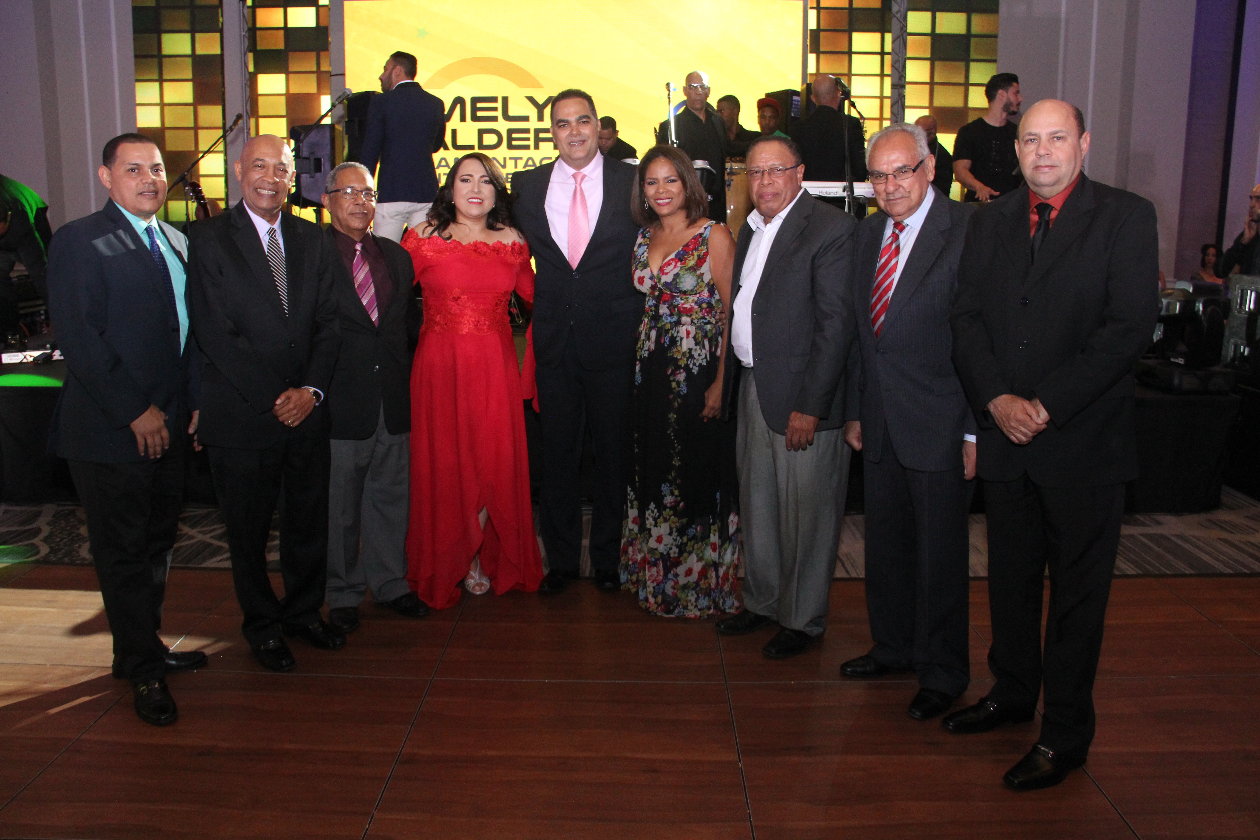 Emelyn Baldera asume la presidencia del ACROARTE