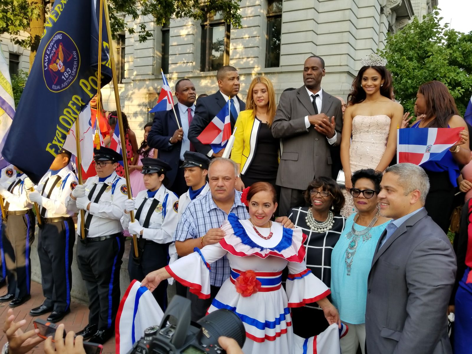 Reconocen en Nueva York a Margarito Carlos De León