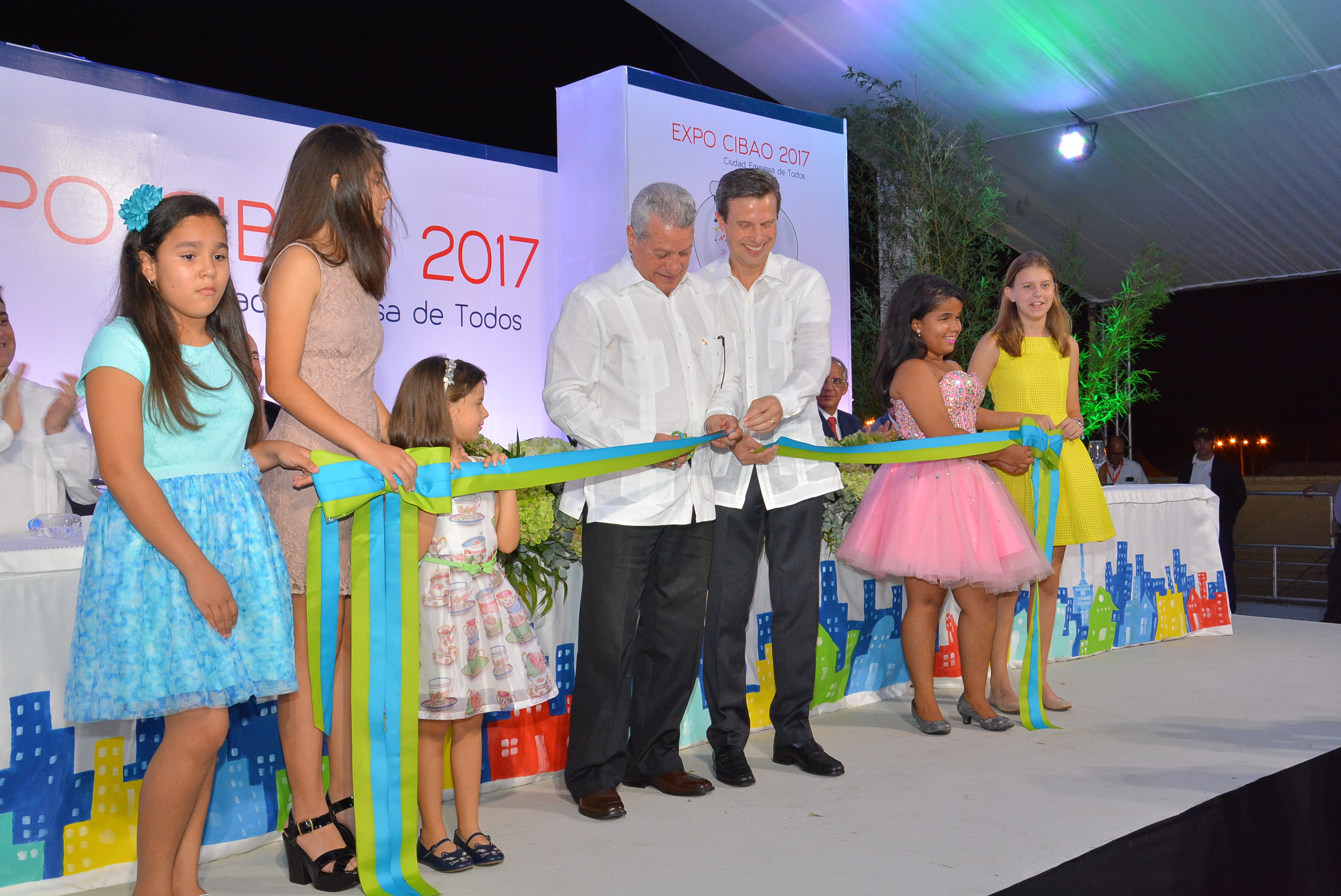 Expo Cibao empuja desarrollo empresarial en región