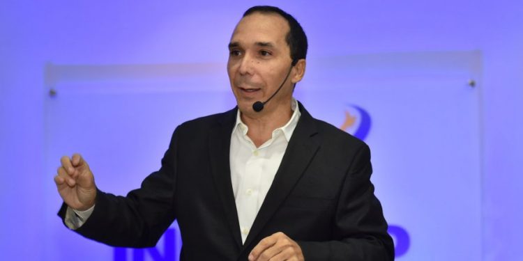 Angel Puello narra vivencias de 30 años en la televisión