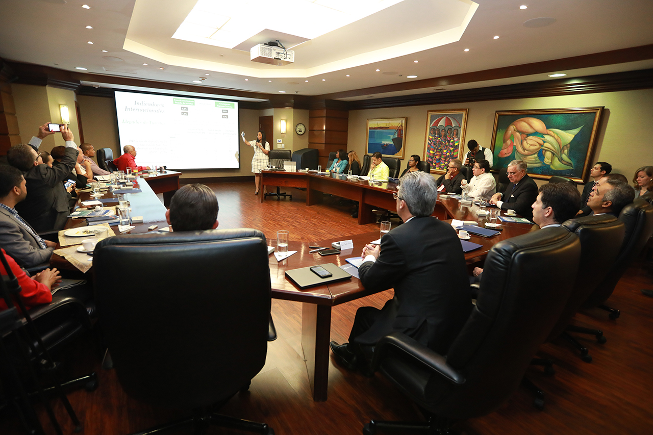 Inversión extranjera en turismo en RD crece 523% en cinco años