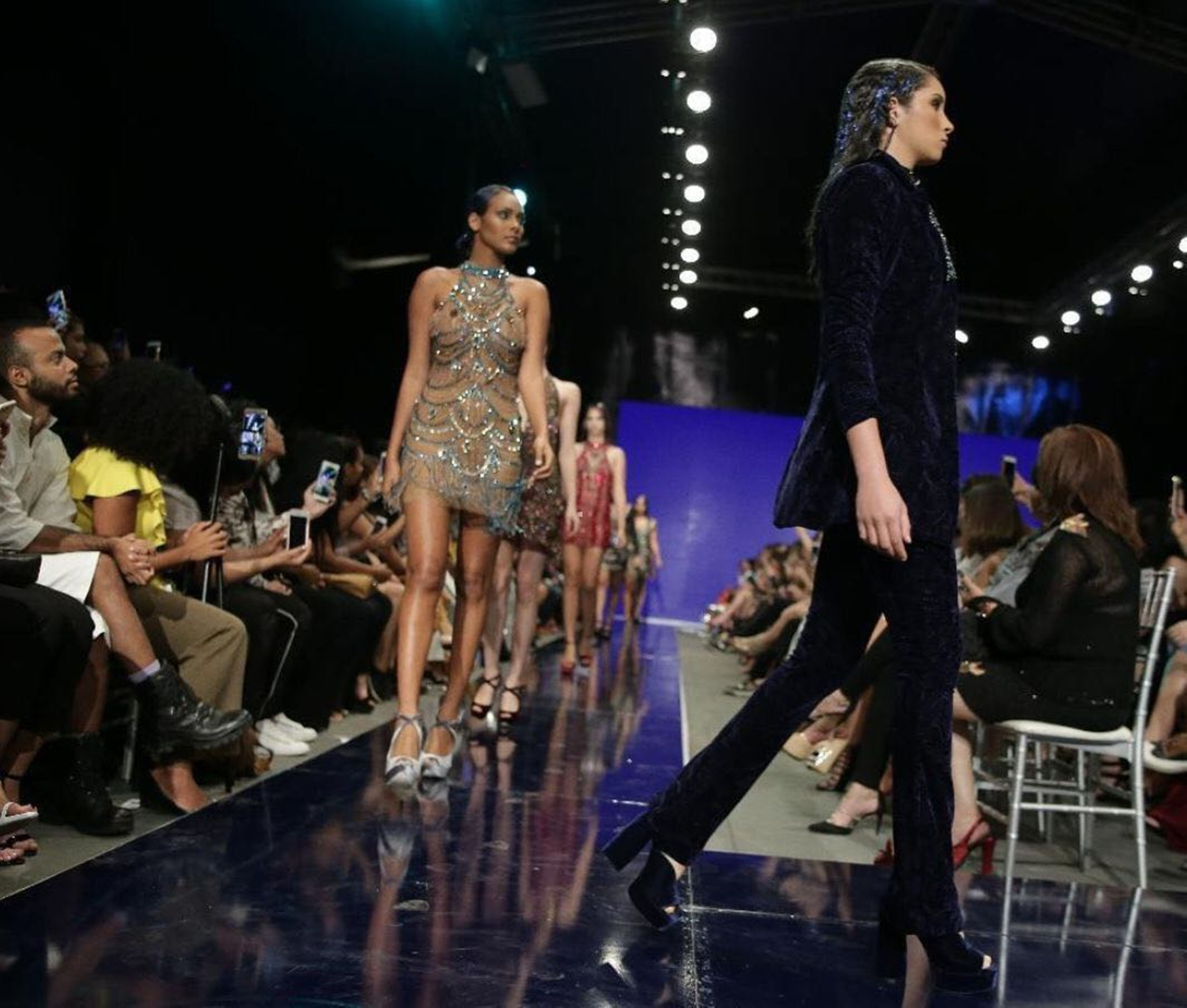 Nataly de la Cruz presenta colección de zapatos junto a Giannina Azar