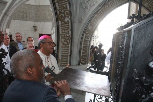 Conmemoran 525 aniversario del descubrimiento de América