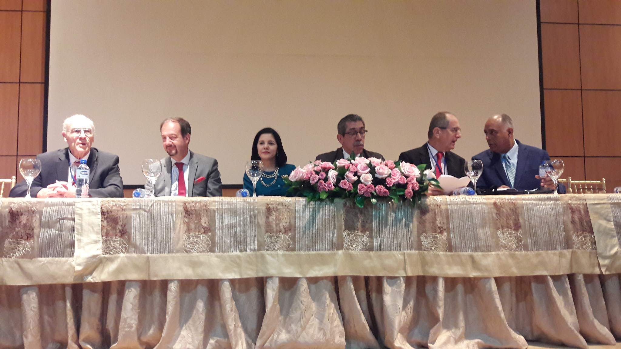 UASD avanza inaugura congreso de anatomía digital