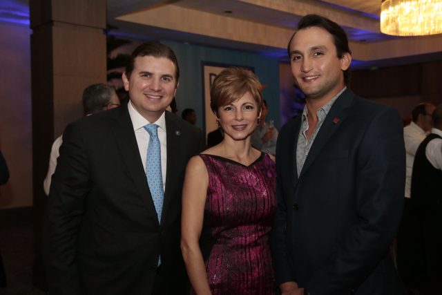 Asonahores agasaja a sus miembros