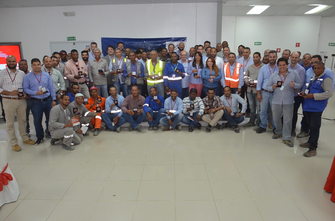 Odebrecht reconoce a sus empleados más antiguos en República Dominicana
