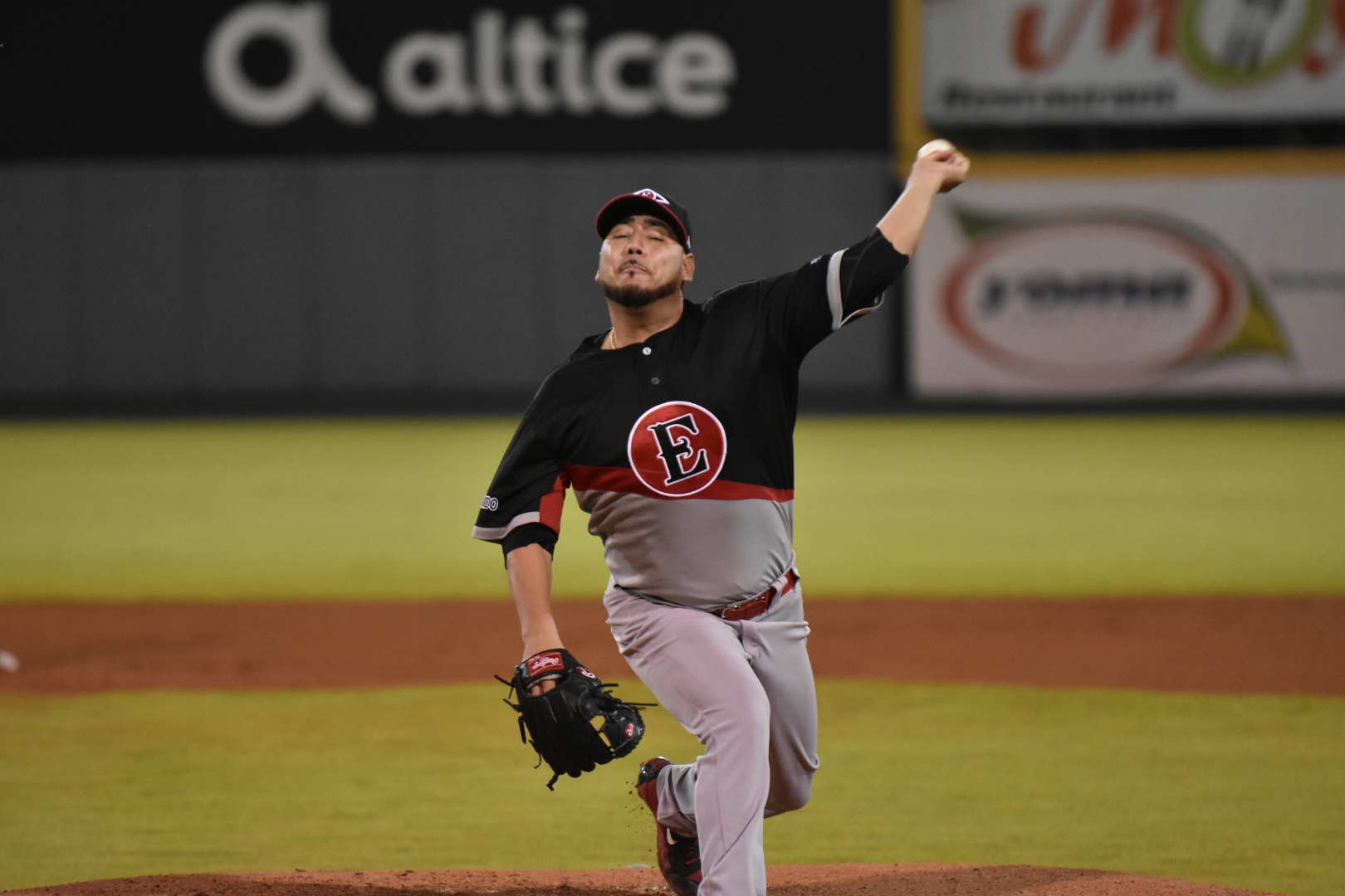 Margot y Nuño guían a los Leones a triunfo 8-3 sobre Gigantes