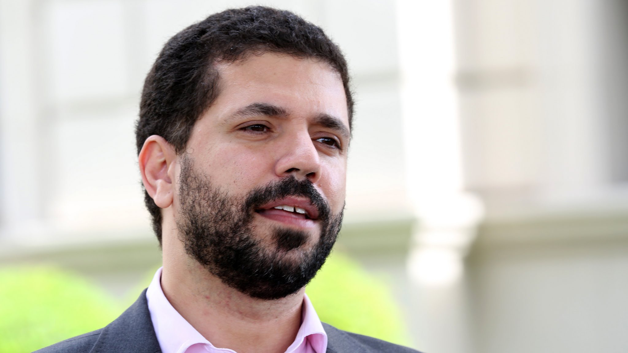 Nassef  Perdomo: "Nieto de Trujillo no puede pagar por crímenes de su abuelo"