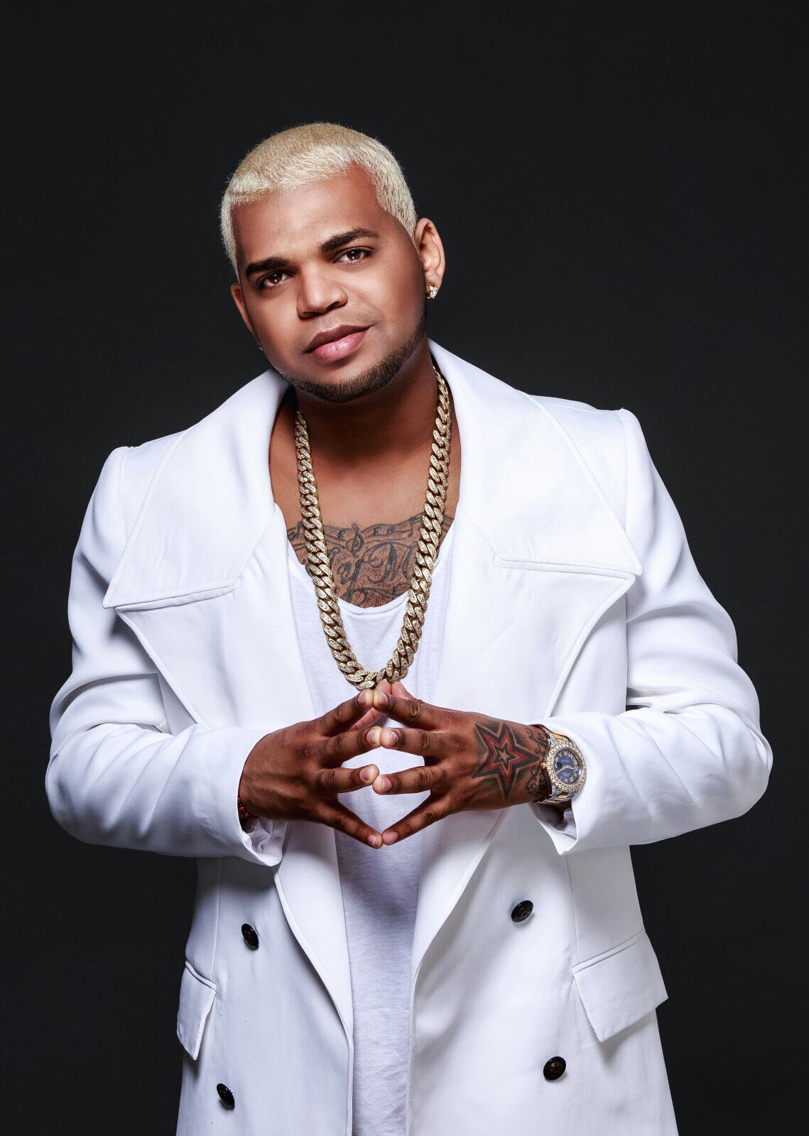 El Nene la Amenazzy y El Mayor listos para recibir el 2018