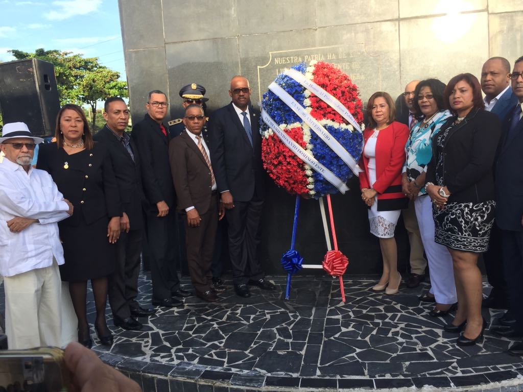 Celebran 205 aniversario del natalicio de Duarte en SDE