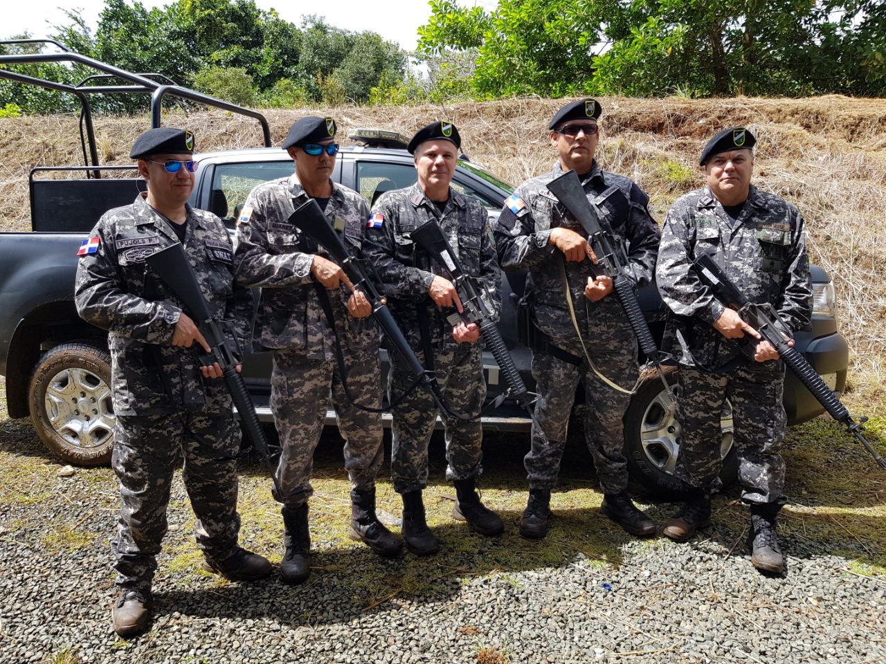 Policía triunfa en Tiro de Fusil en juegos deportivos