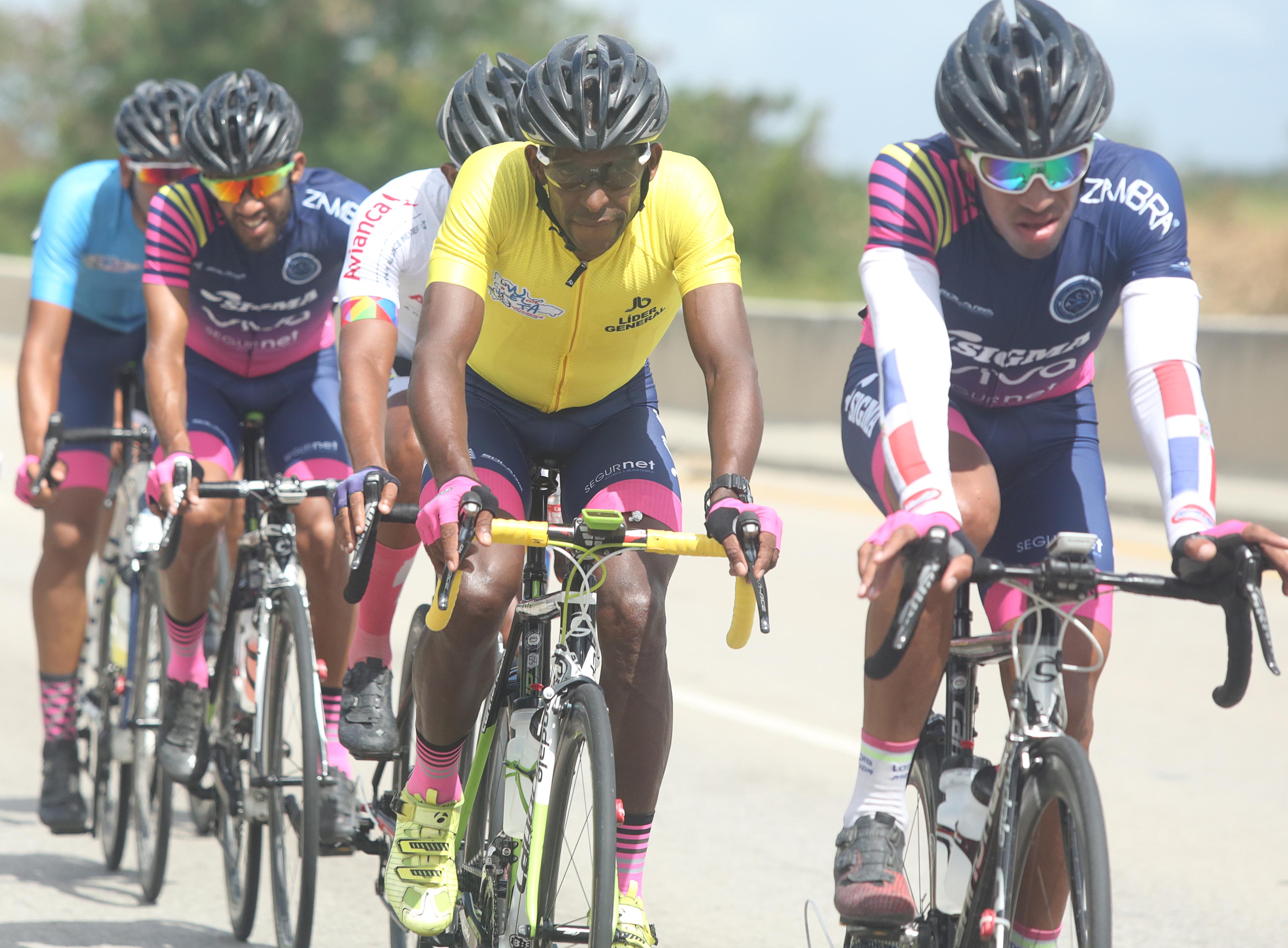 Anthony Rodríguez conquista la tercera etapa Vuelta Ciclística Independencia