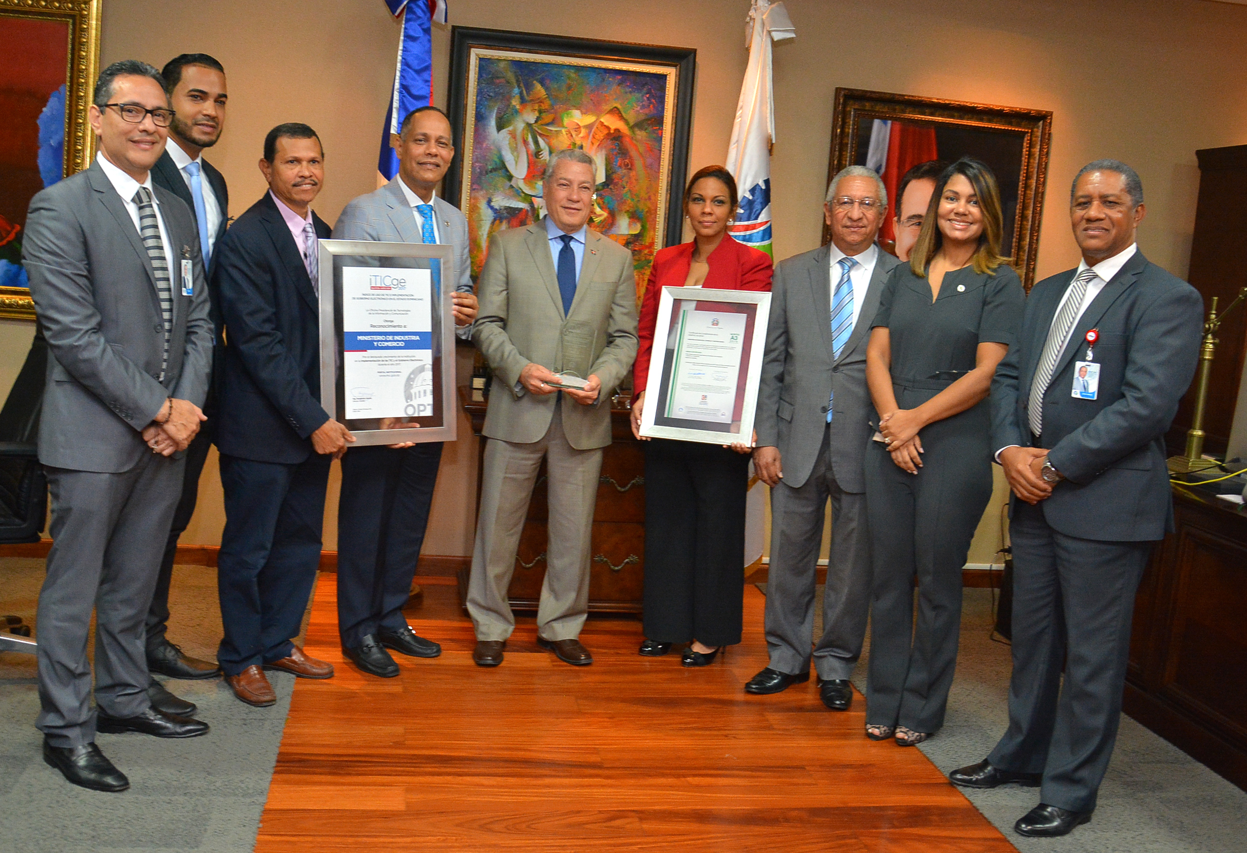MICM es reconocido por avances en Gobierno Electrónico y crecimiento