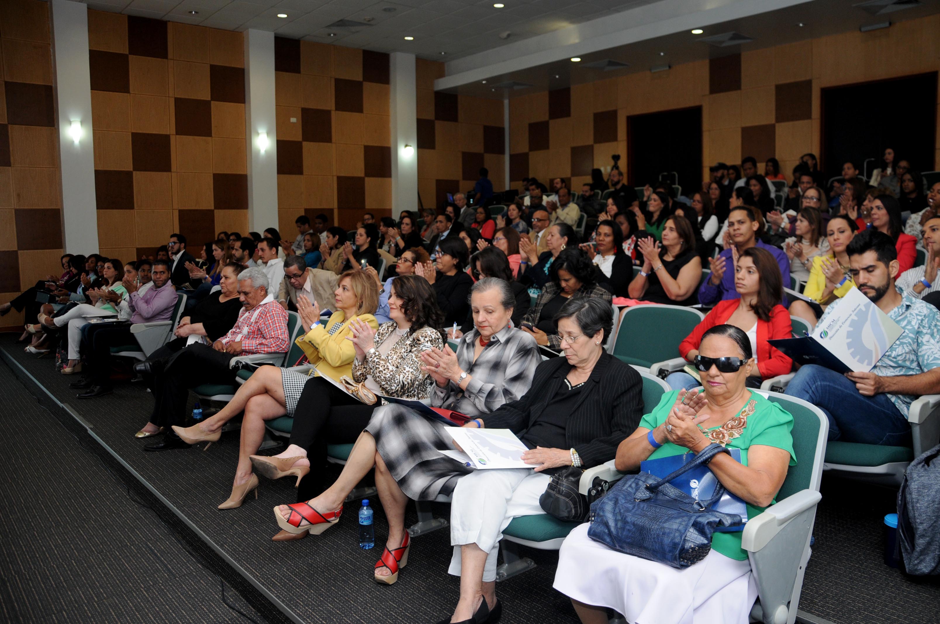 MICM llama empresas a aprovechar oportunidades de negocios