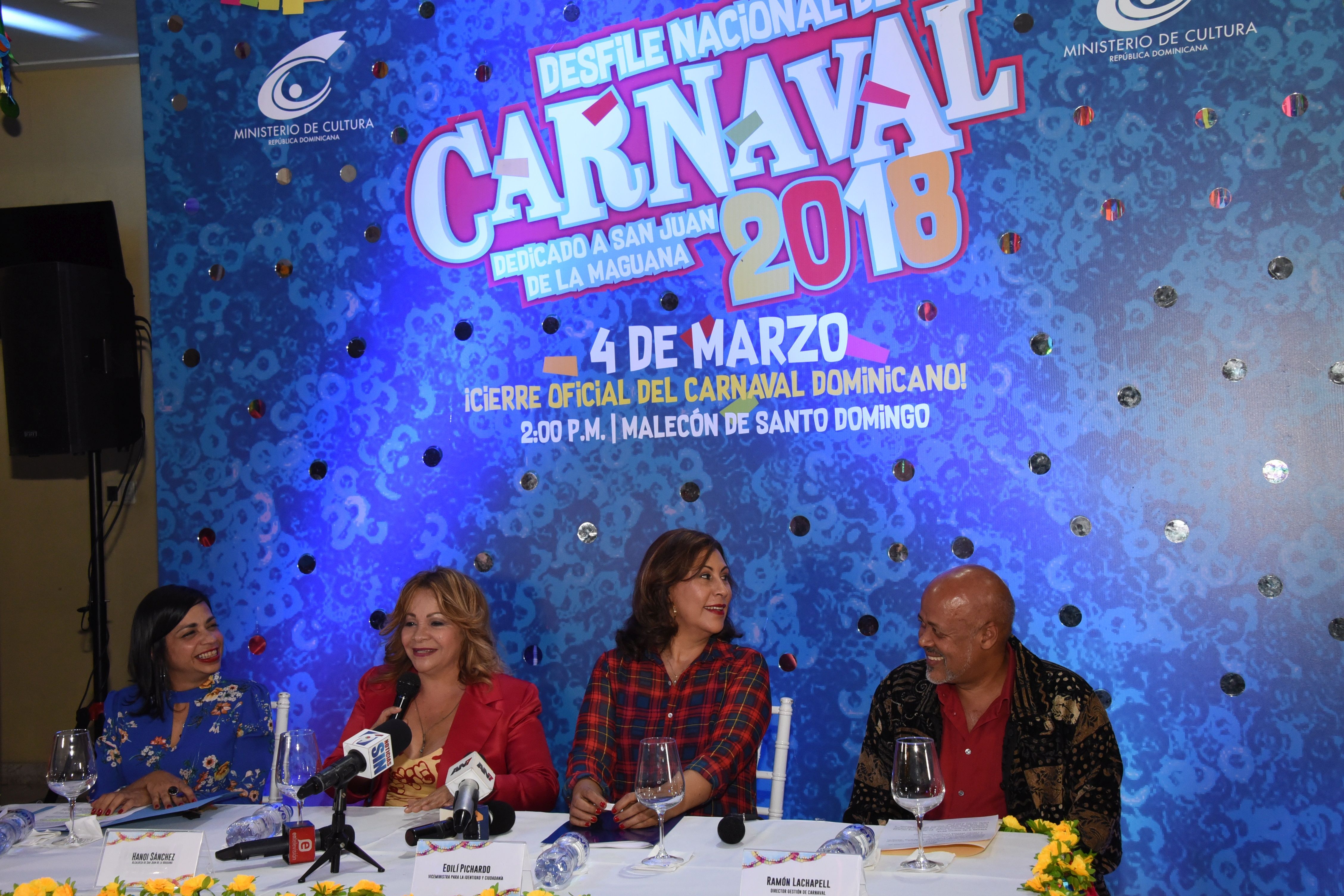 Cheddy García y Juanpa son los reyes del Carnaval