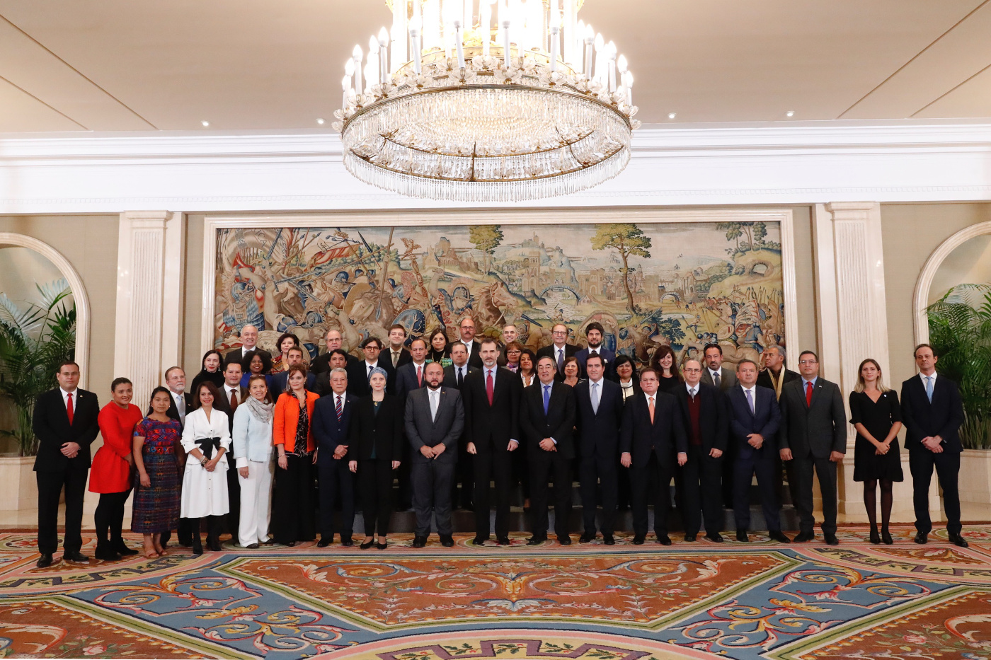 Rey de España recibe ministros de industrias de Centroamerica y R. Dominicana