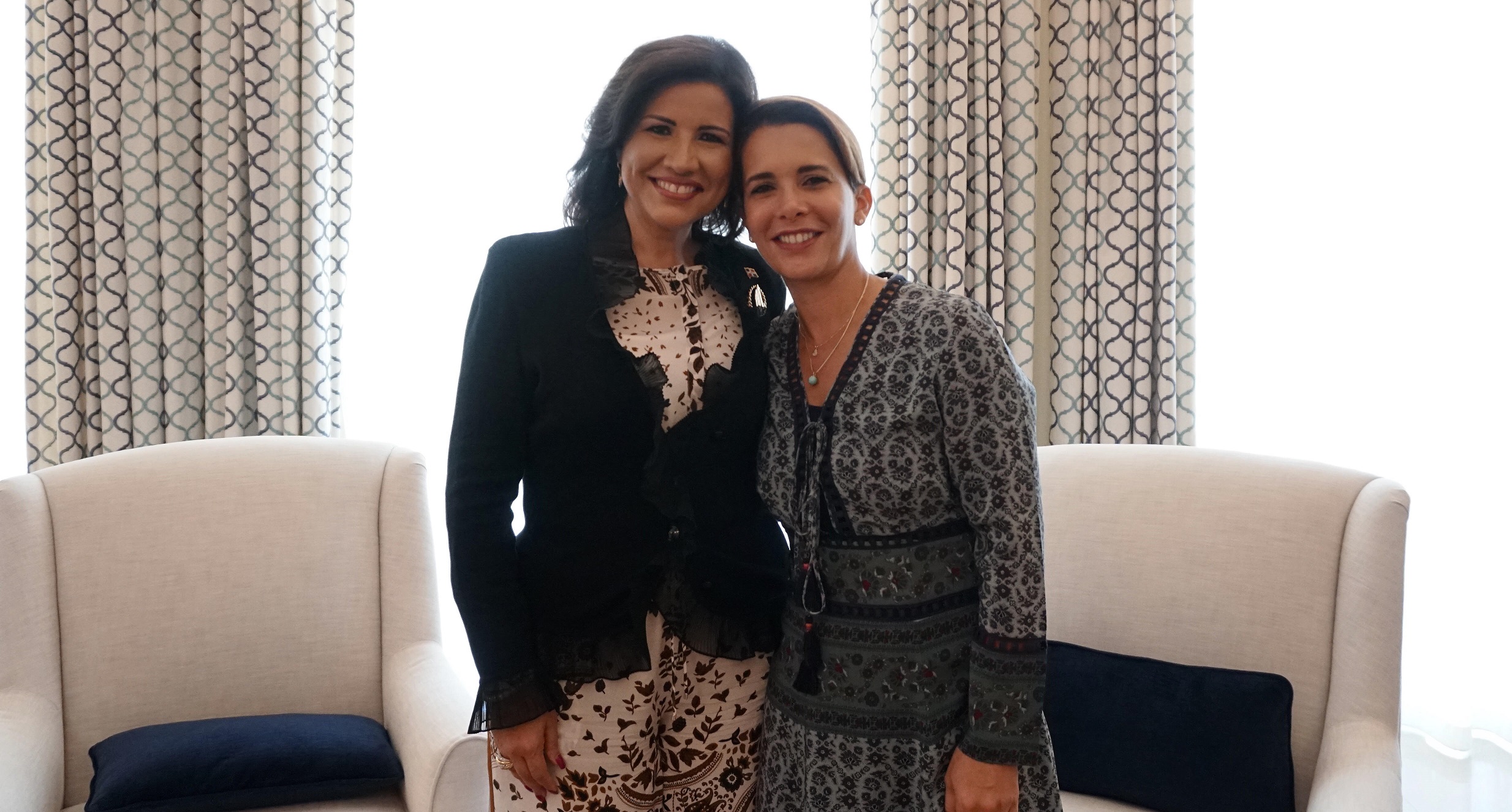 Margarita Cedeño y princesa Haya tratan sobre combate a la pobreza