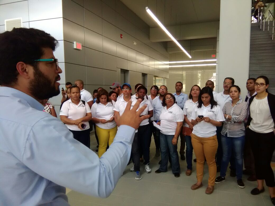 Avanza a buen ritmo el  programa de educación del Teleférico