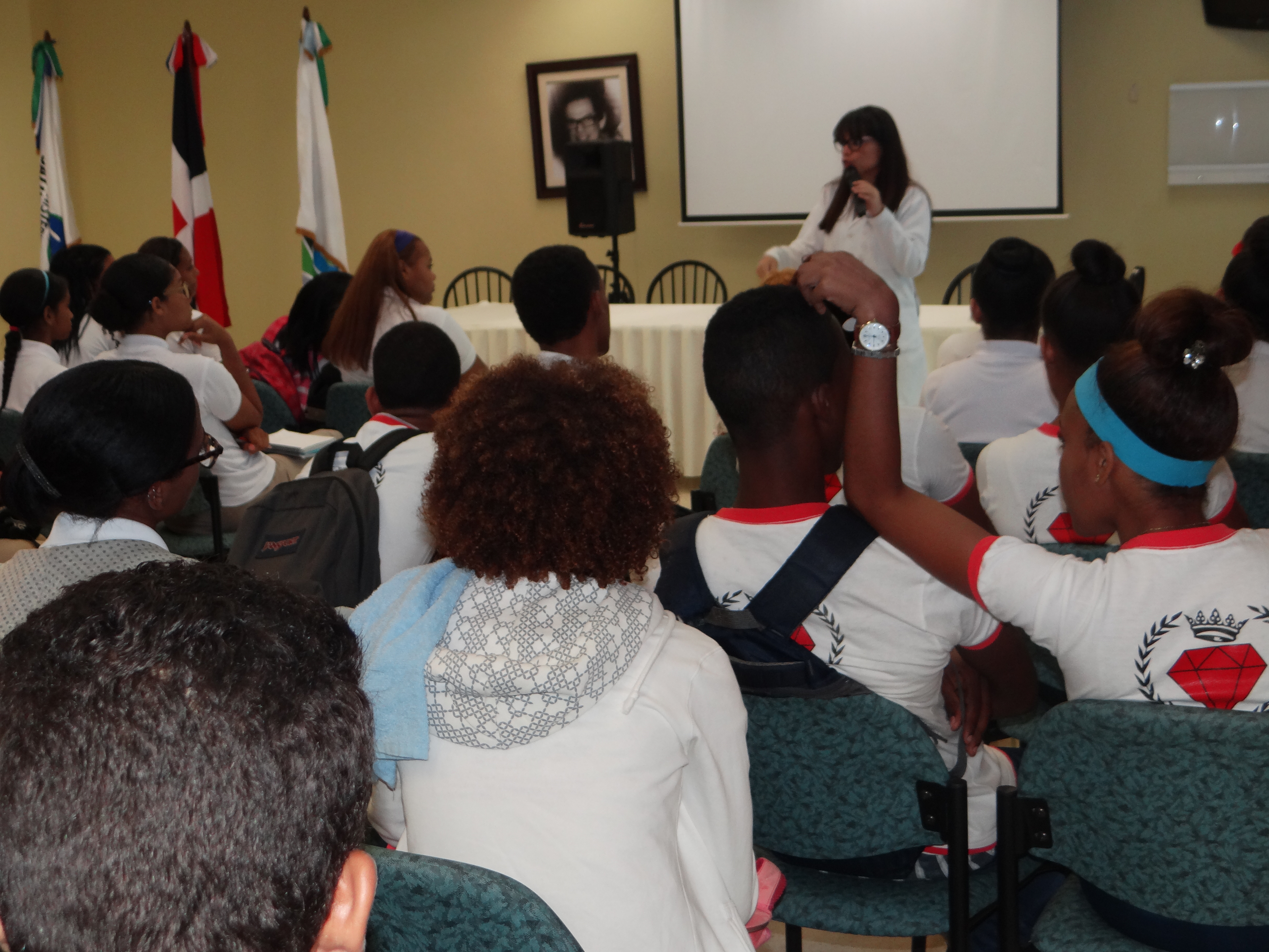 85% pacientes trauma creaneoencefálico no usa el casco protector