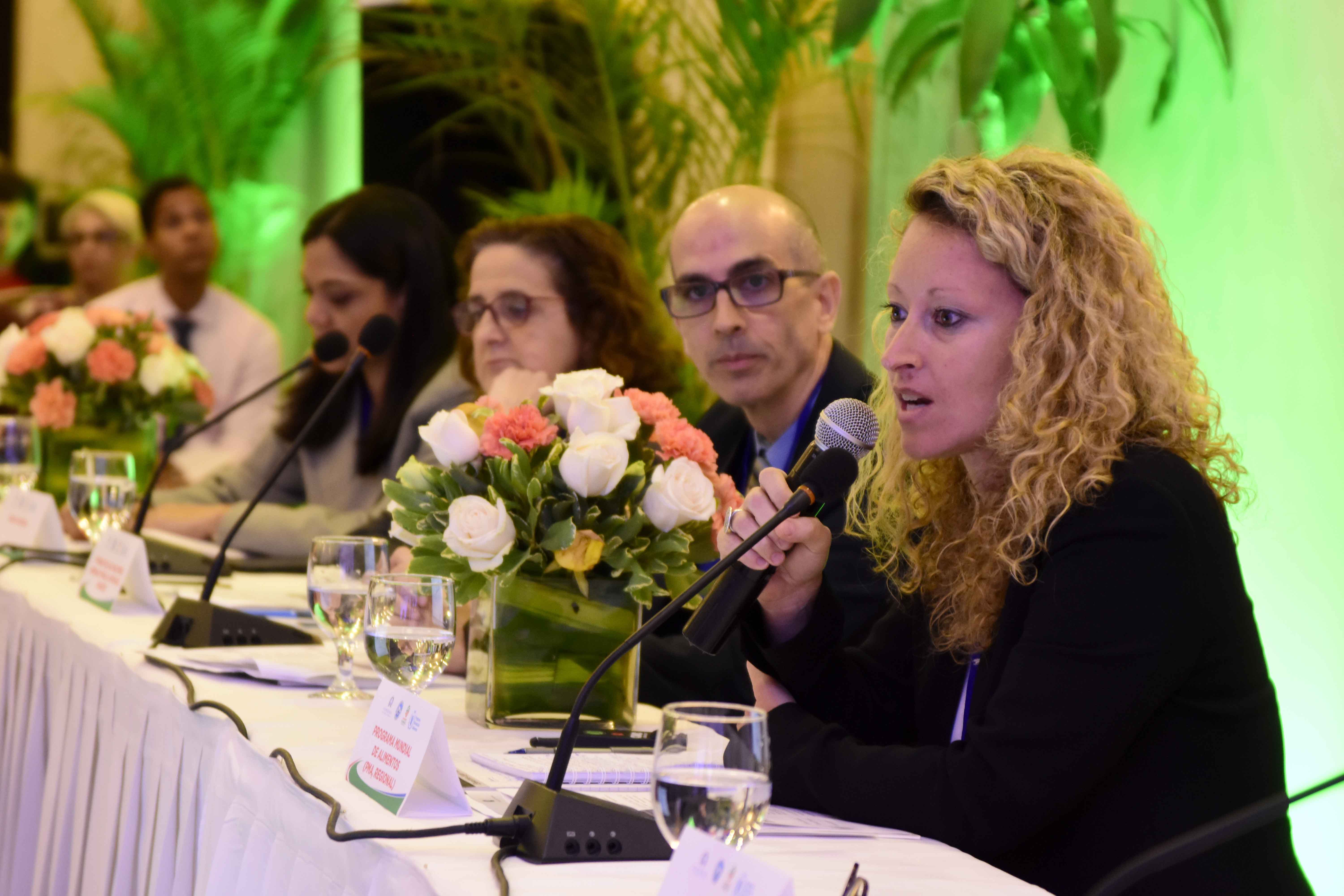 Estudio recomienda protección social para mitigar impacto desastres naturales