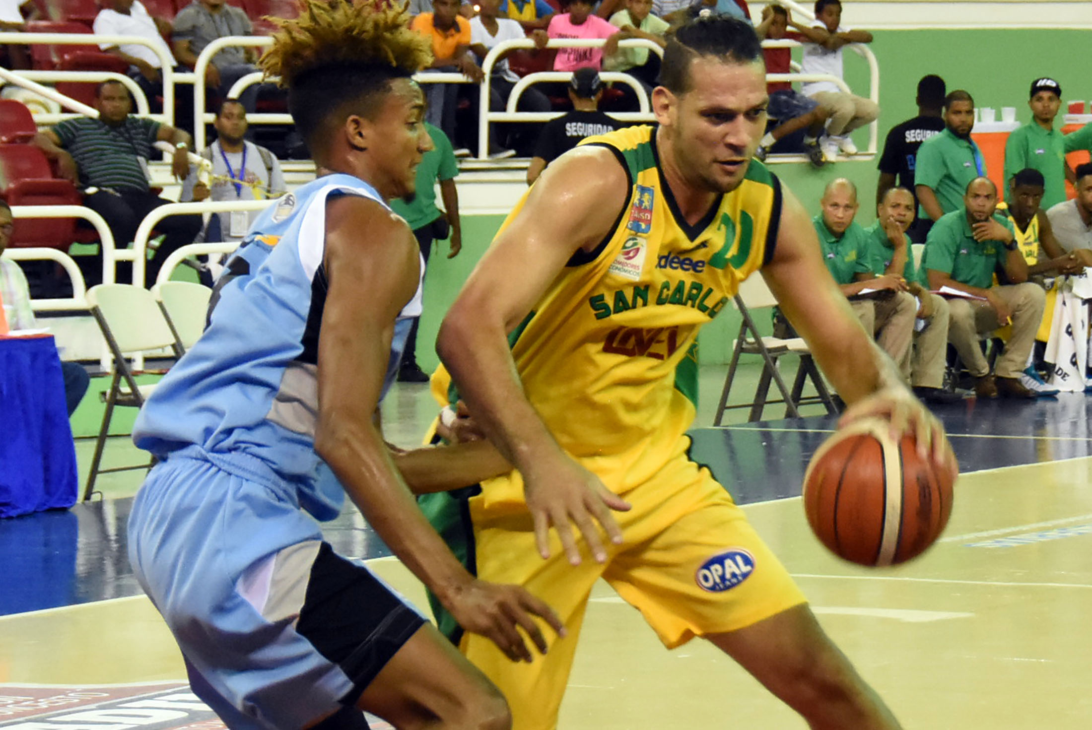 San Carlos vence a Los Prados y asume segundo lugar Grupo B