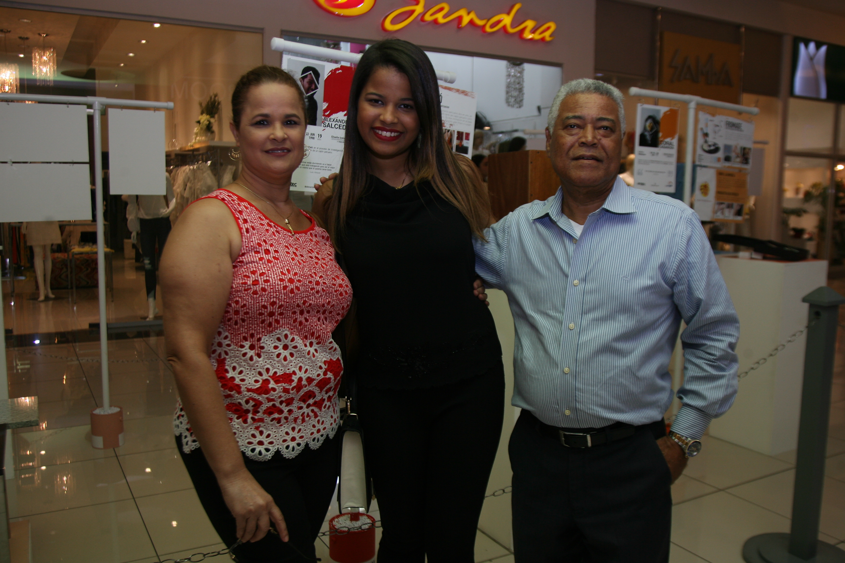 Estudiantes de INTEC realizan exposición en Galería 360