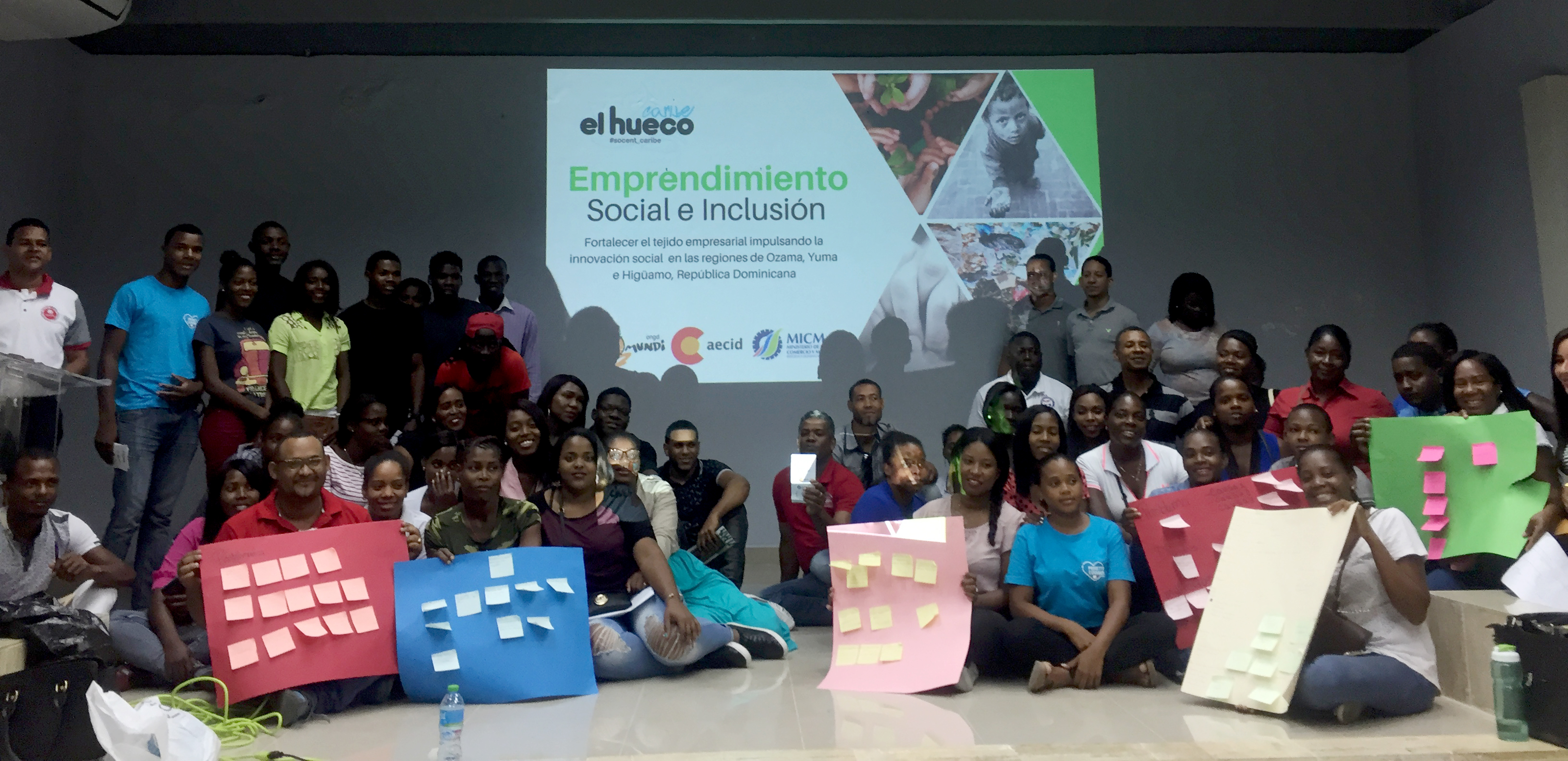 MICM promueve emprendimientos sociales entre mujeres y jóvenes