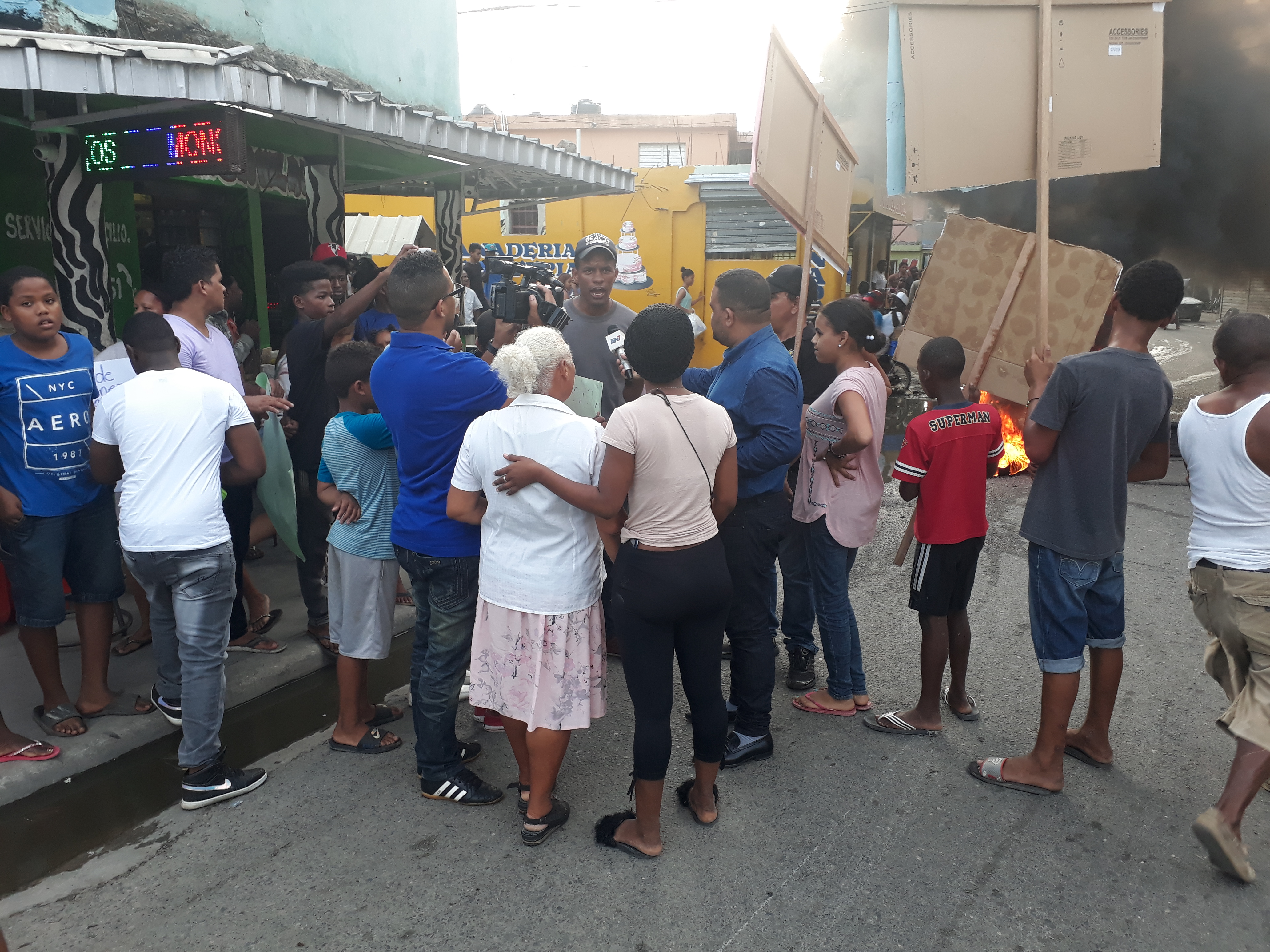 Vecinos demandan ASDE Cumpla con el presupuesto participativo