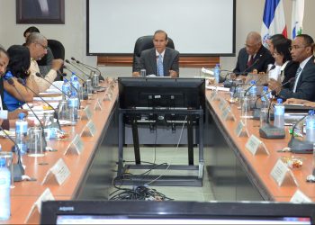 Afiliados con enfermedad terminal podrán retirar sus aportes de la AFP