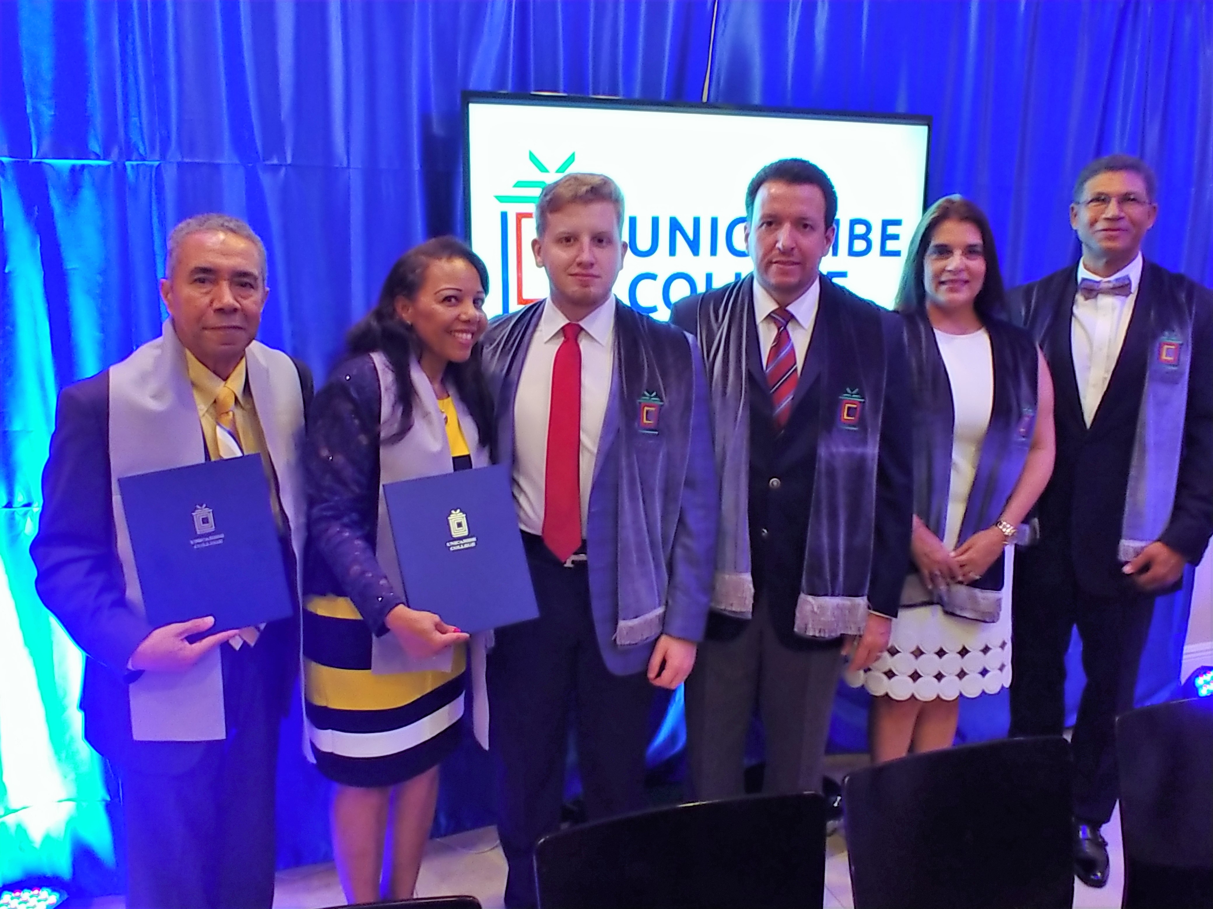 UNICARIBE COLLEGE celebra II Graduación Ordinaria