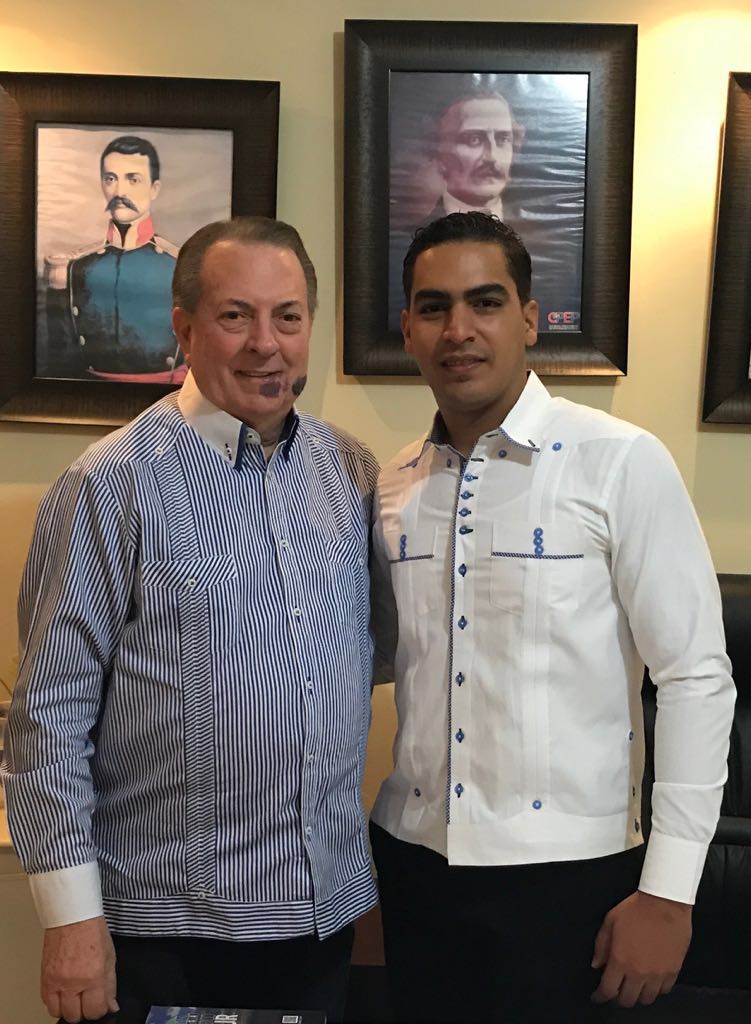 Eduardo Selman: “el Gobierno está designando 300 profesores para escuelas de bellas artes”