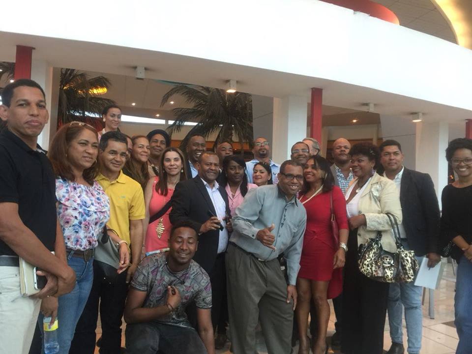 60 artesanos dominicanos exponen en Europa