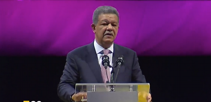 Leonel Fernández afirma el PLD ha luchado contra la corrupción