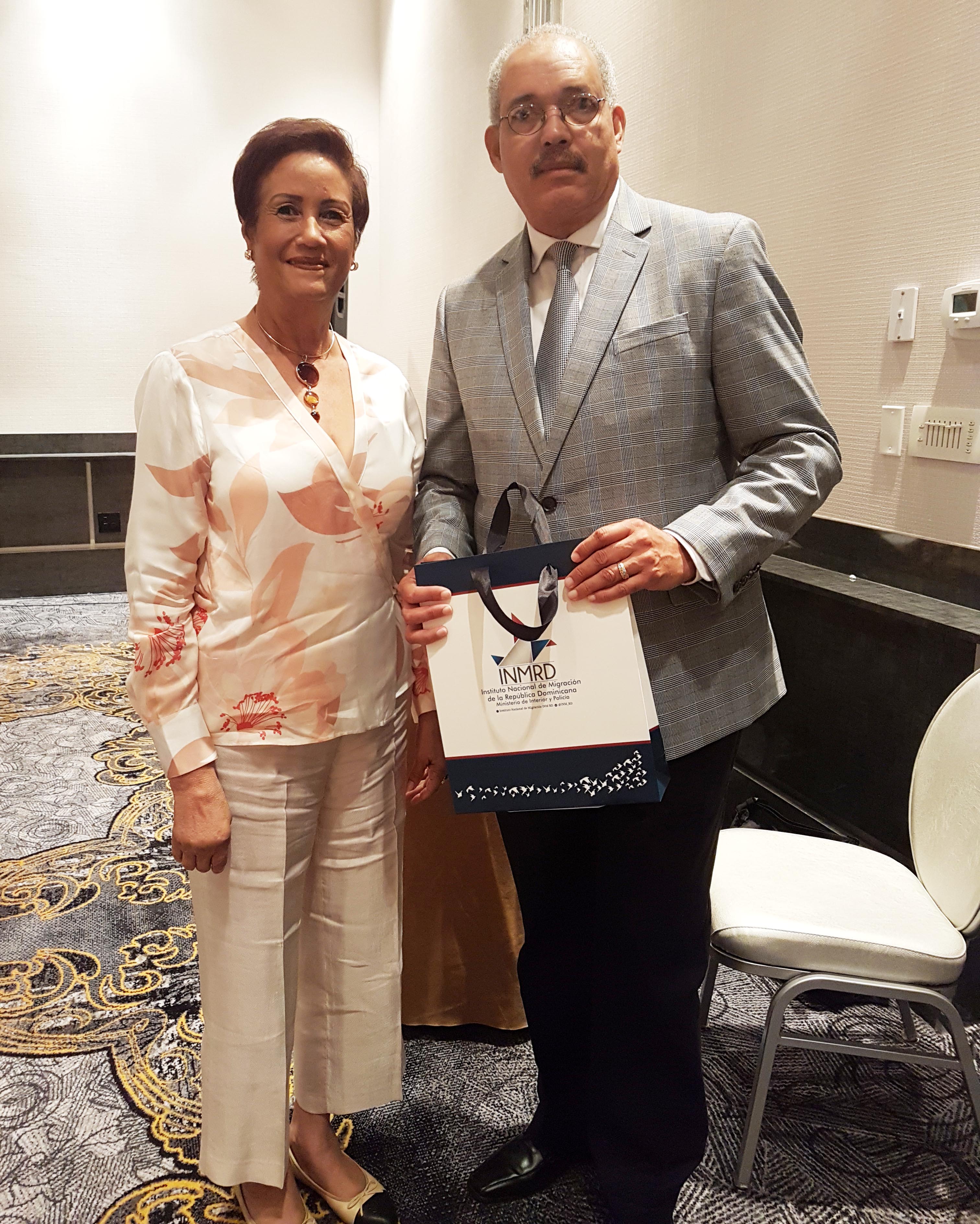 Mujeres refugiadas, entre la guerra y la paz