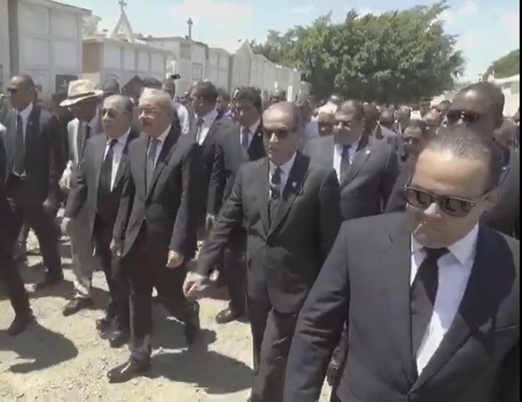 Presidente Medina encabeza multitud despidió a Monchy Rodríguez