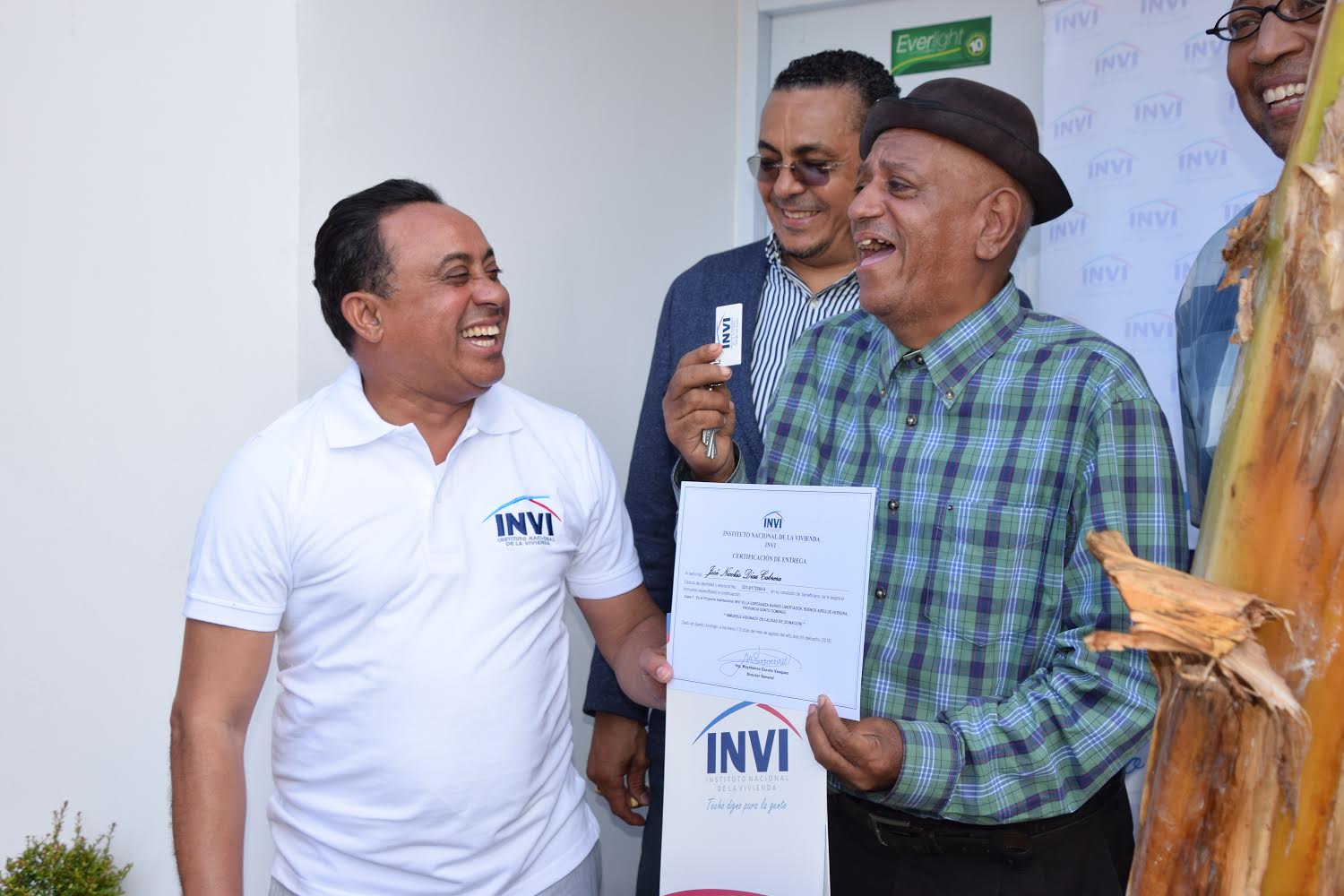 El INVI entrega una vivienda al comediante Margaro