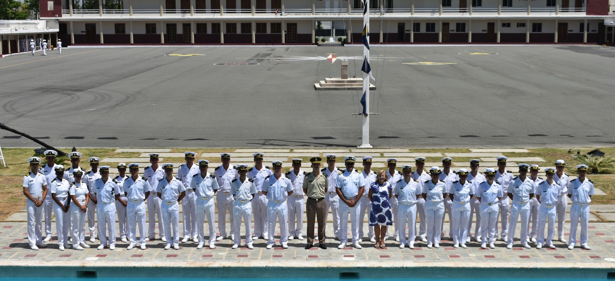 Embajada Argentina rinde homenaje a la fragata Ara "9 de Julio"